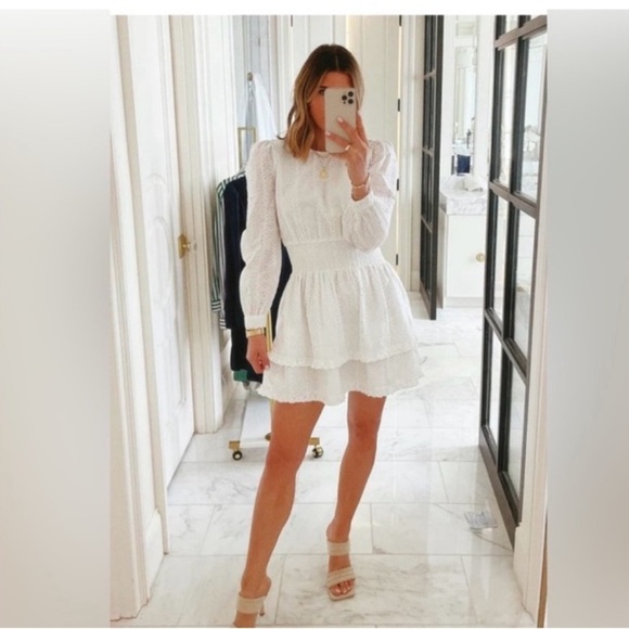 Splendid x Cella Jane Eyelet Mini Dress M White Tiered Smocked Feminine Pretty - Picture 5 of 16